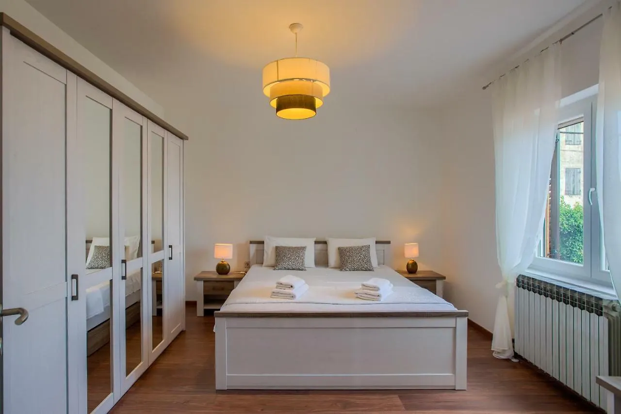 Green Harmony Pula Apartment